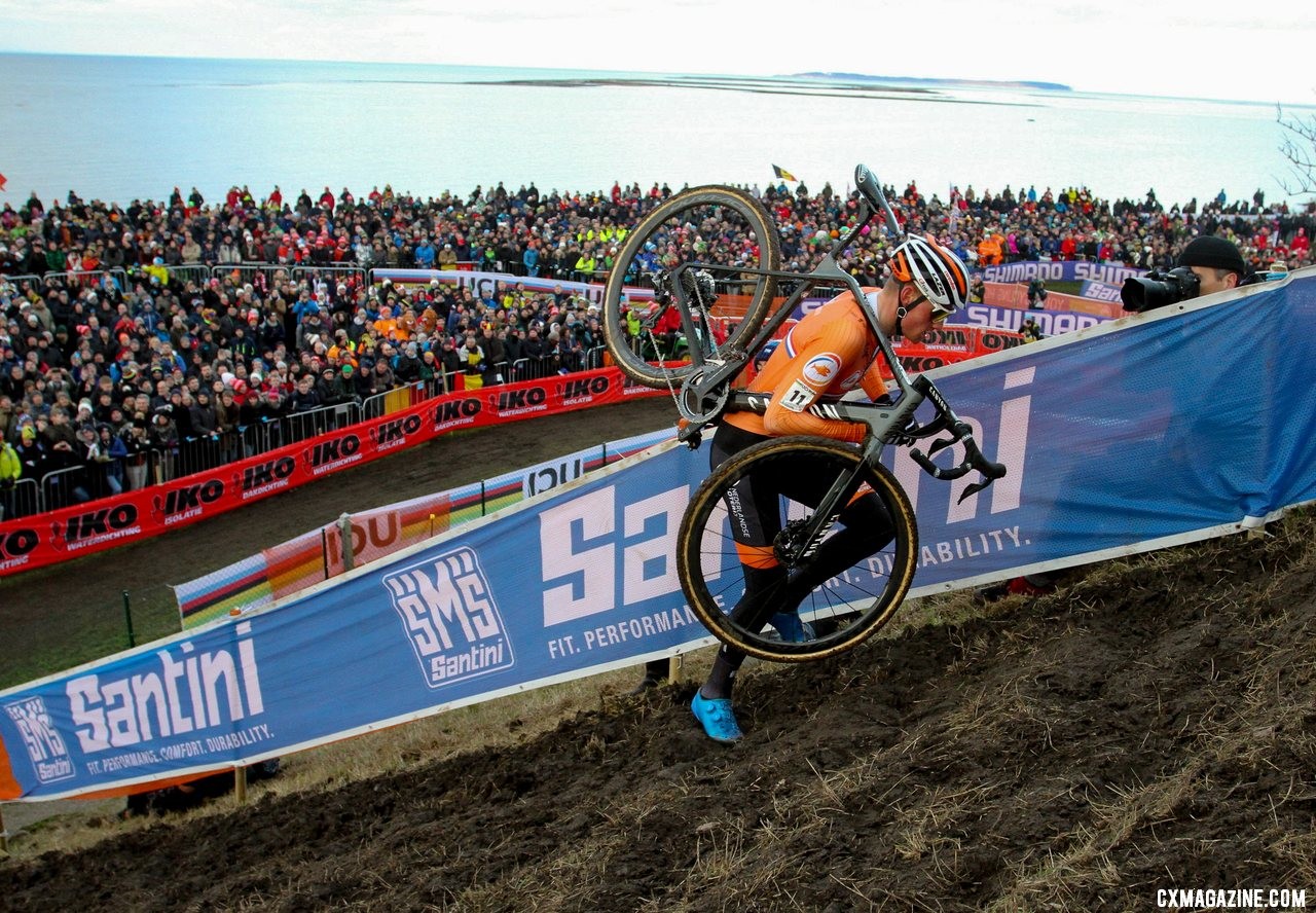 Mathieu van der Poel ran away to win his second title. Elite Men, 2019 Cyclocross World Championships, Bogense, Denmark. © B. Hazen / Cyclocross Magazine