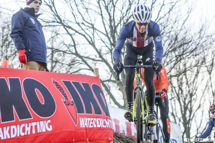 Although short, the drops are quite steep and require riders' full attention. 2019 Bogense World Championships Course Inspection, Friday Morning. © Z. Schuster / Cyclocross Magazine