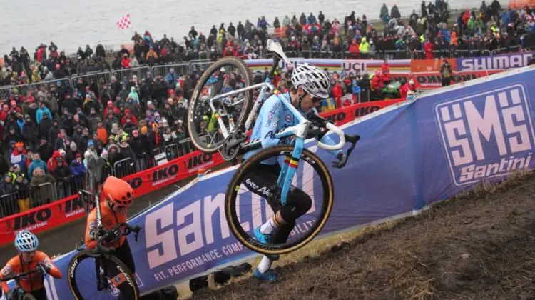 Elite Women. 2019 Cyclocross World Championships, Bogense, Denmark. © B. Hazen / Cyclocross Magazine