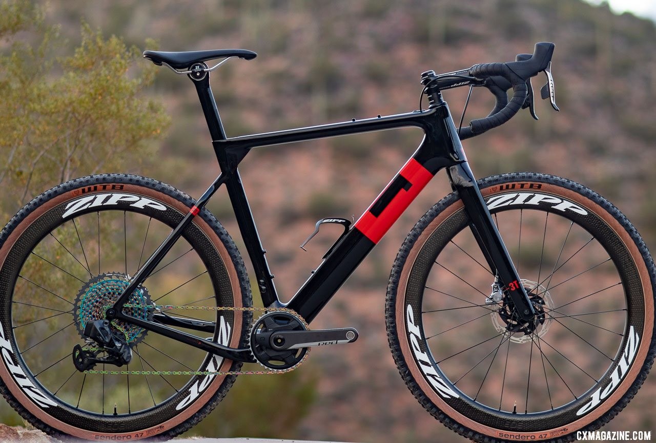 SRAM RED eTAP AXS and Eagle AXS unveiled. © A. Yee / Cyclocross Magazine