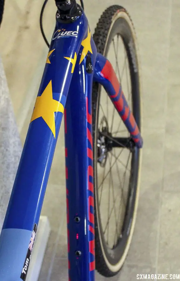 The colorway on Pidcock's bike pays homage to his Euro Champs win. Tom Pidcock's 2019 World Championships S-Works CruX. © Z. Schuster / Cyclocross Magazine