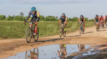 The 4G race covers a variety of terrain. 2019 Great Gator Gravel Grinder. © Ross Lukoff