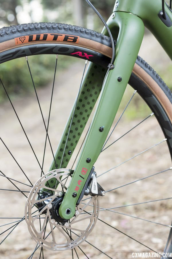 The Kona Verso Carbon Touring fork comes with several mounts for racks. Kona Libre DL Gravel/Adventure Bike. © C. Lee / Cyclocross Magazine