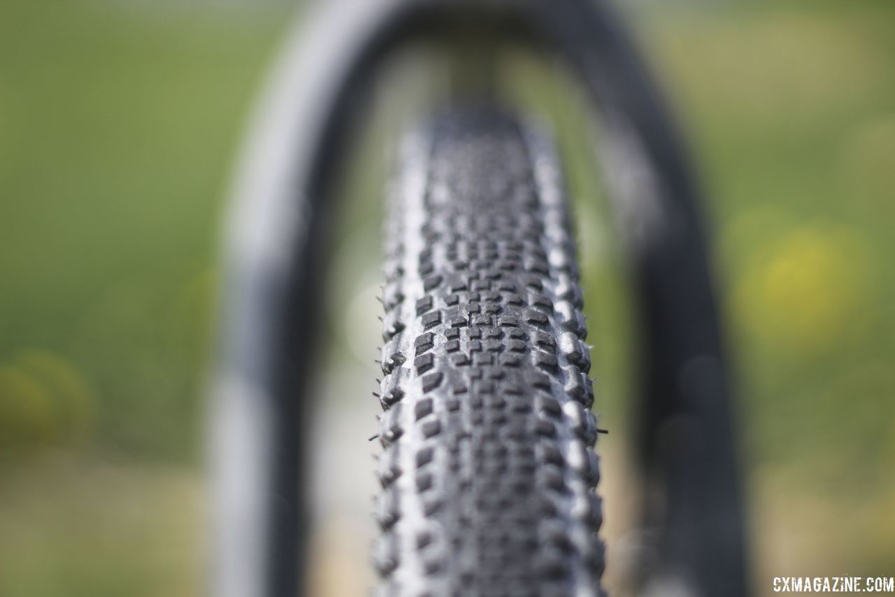 Legan went with 37mm WTB Riddler tires at Almanzo, which is right in her gravel tire sweet spot. Kristen Legan's Titanium Firefly Cyclocross/Gravel Bike. © Z. Schuster / Cyclocross Magazine