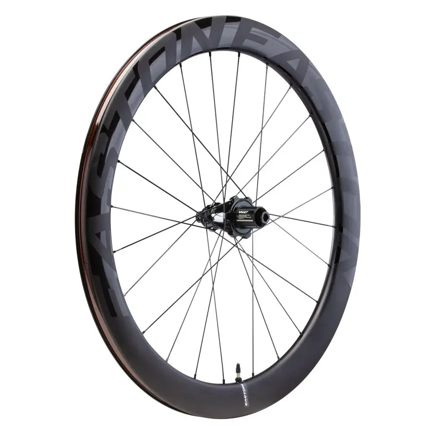 Easton's EC90 AERO55 carbon Road Tubeless clincher with Pivot Vault hub