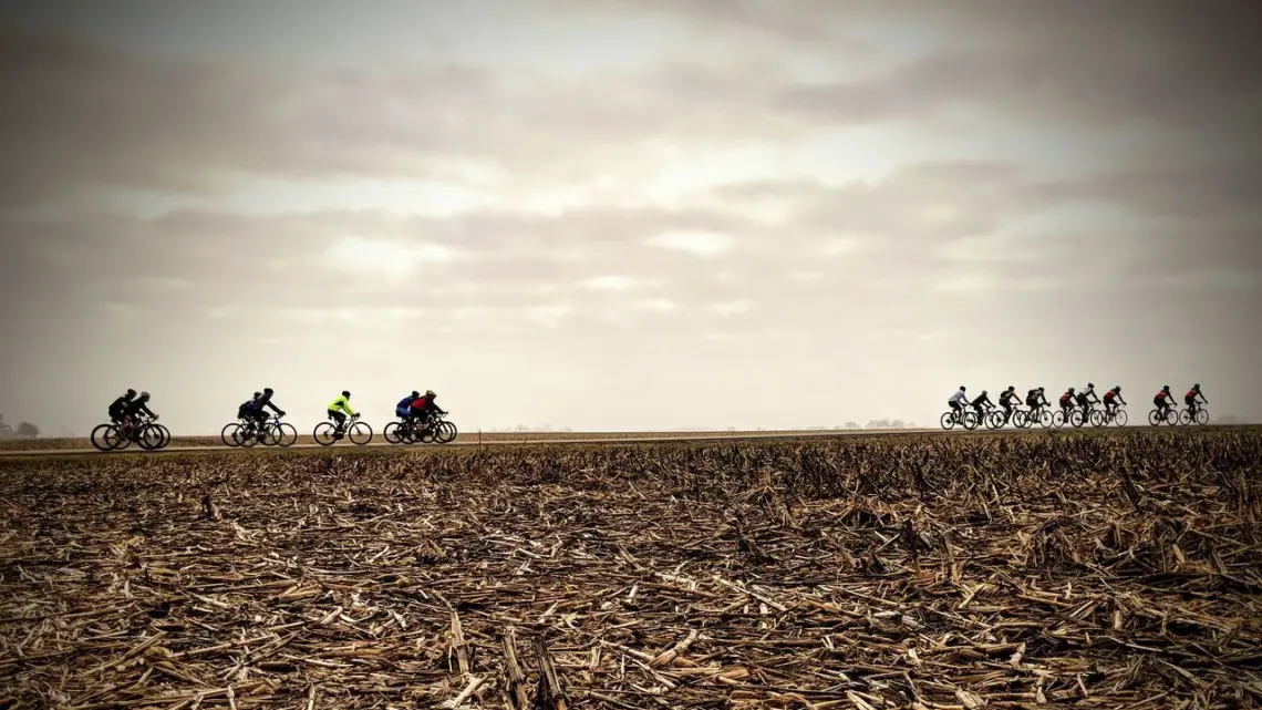 The Rough Road 100 course is relatively flat, and yes, there is plenty of corn to be seen. 2019 Rough Road 100 Gravel Race. © Craig Patnode