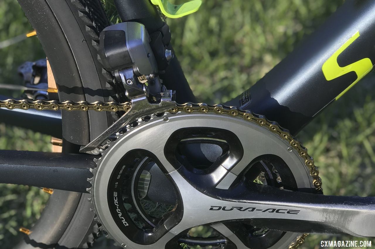 Bouchard-Hall's drivetrain is electric, with Ultegra R8070 derailleurs. Kevin Bouchard-Hall's S-Works CruX Cyclogroad Bike, 2019 Rasputitsa Gravel Race. © K. Bouchard-Hall