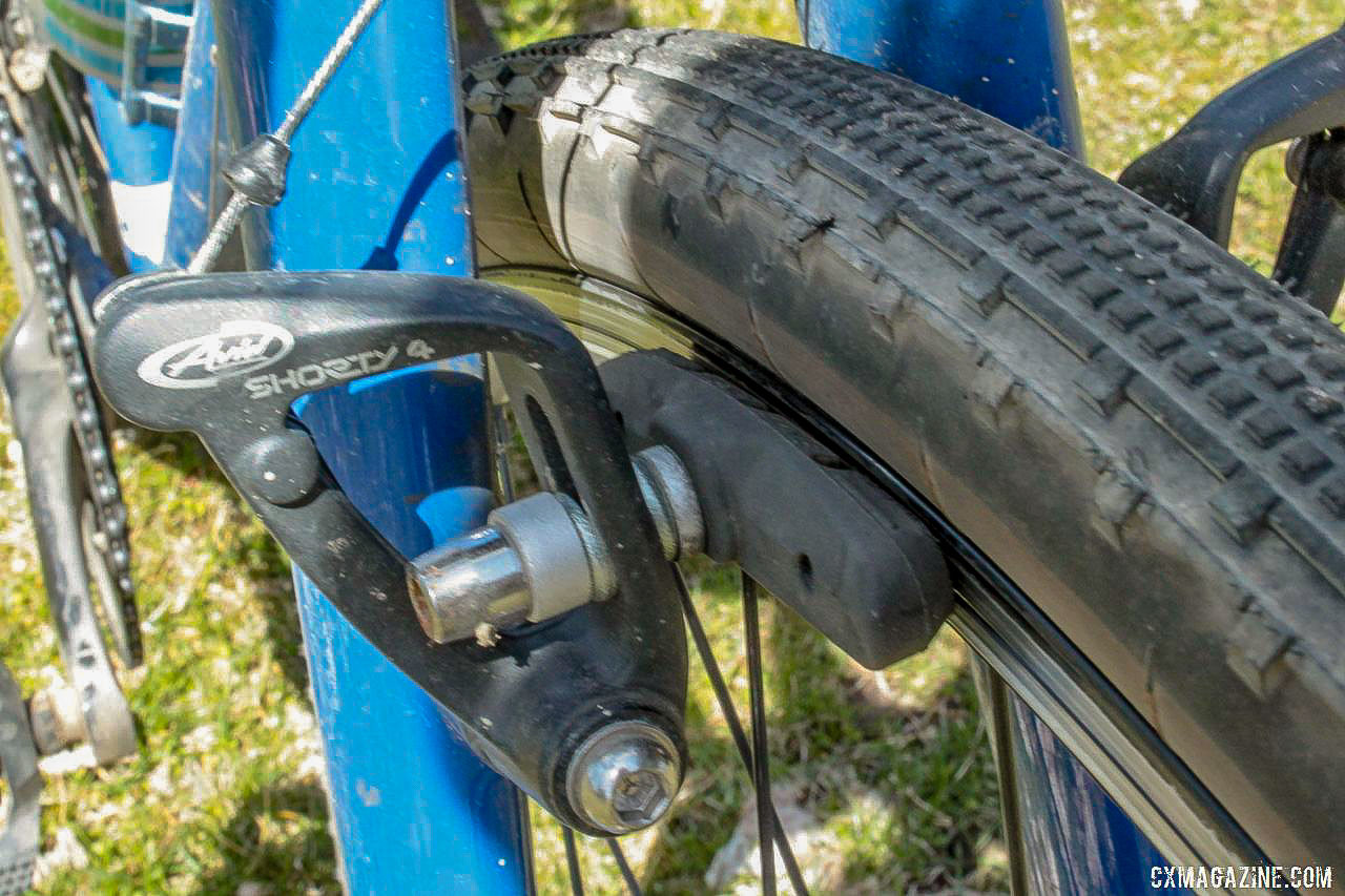 Perego kept it in the SRAM family, opting for Avid Shorty 4 cantilever brakes. Nikola Perego's Horse Gravel Bike, 2019 Barry-Roubaix. © B. Grant / Cyclocross Magazine