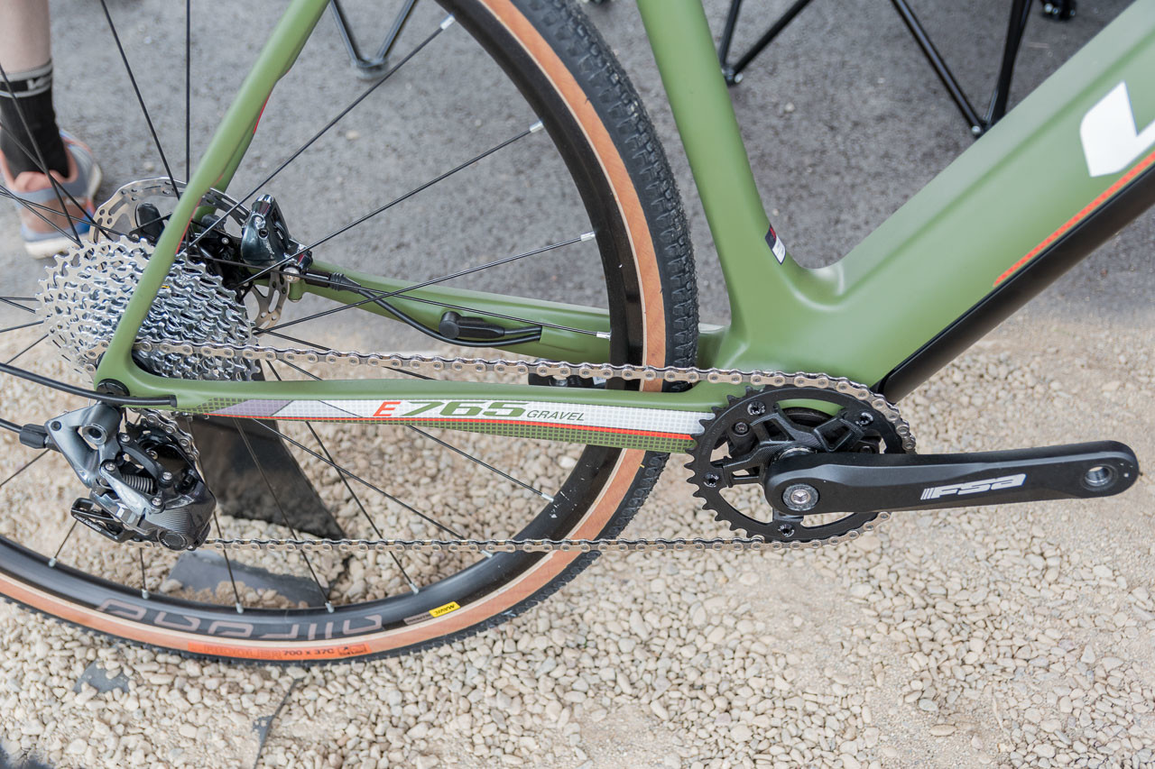 On the drive side, it's hard to immediately tell the E-765 gravel has a motor. Look E-765 Gravel RS Gravel Bike, 2019 Sea Otter Classic. © C. Lee / Cyclocross Magazine