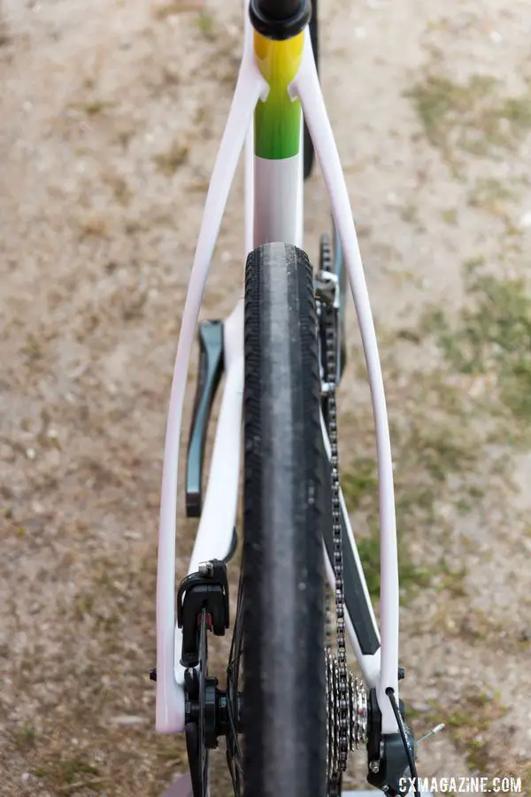 Bowed stays on the Warroad provide extra tire clearance and some flex. Salsa Warroad and Journeyman Gravel Bikes, 2019 Sea Otter Classic. © C. Lee / Cyclocross Magazine
