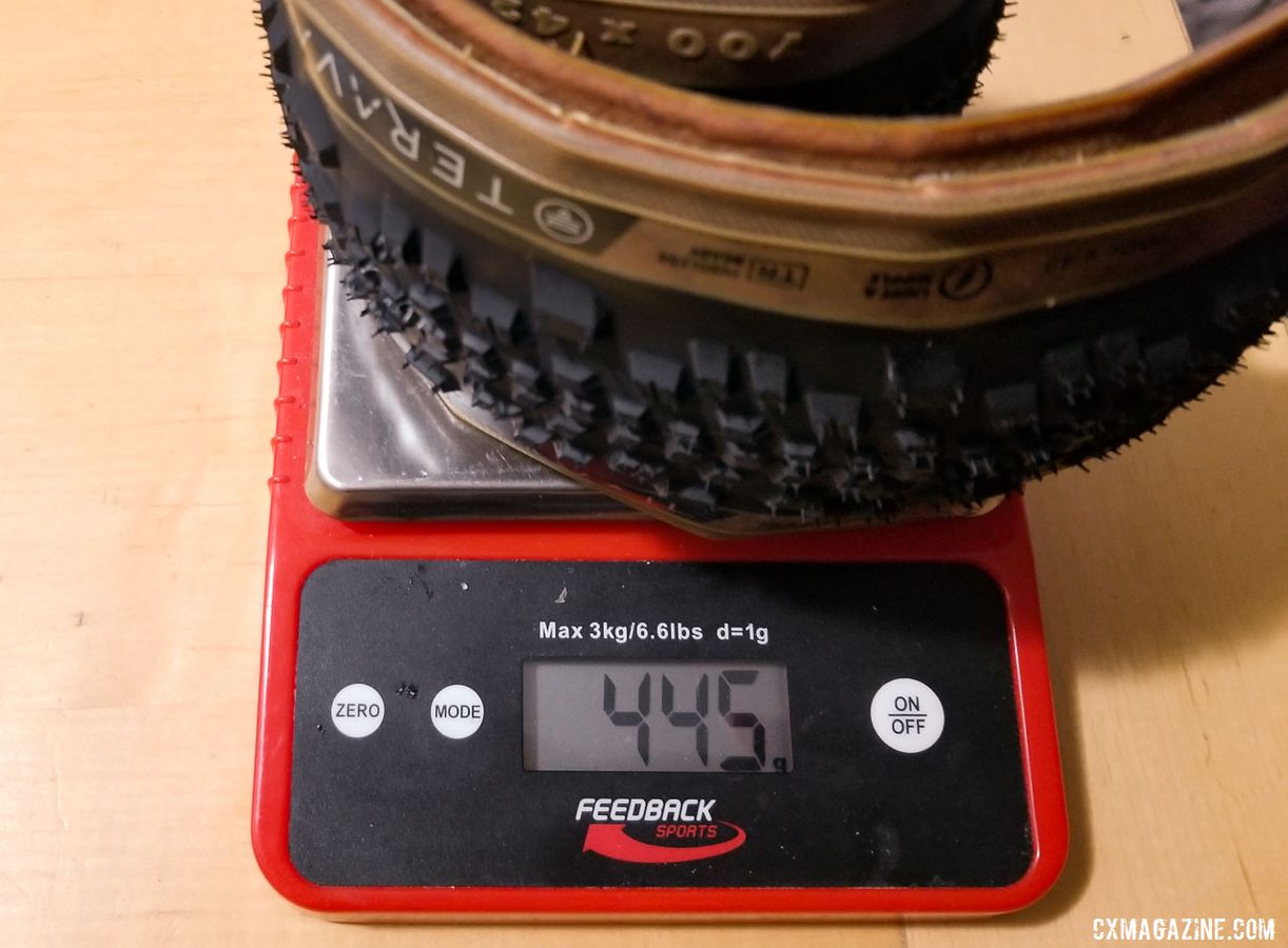 Teravail's Rutland, in the 42mm Light and Supple casing option, is relatively light at 445g. © Cyclocross Magazine