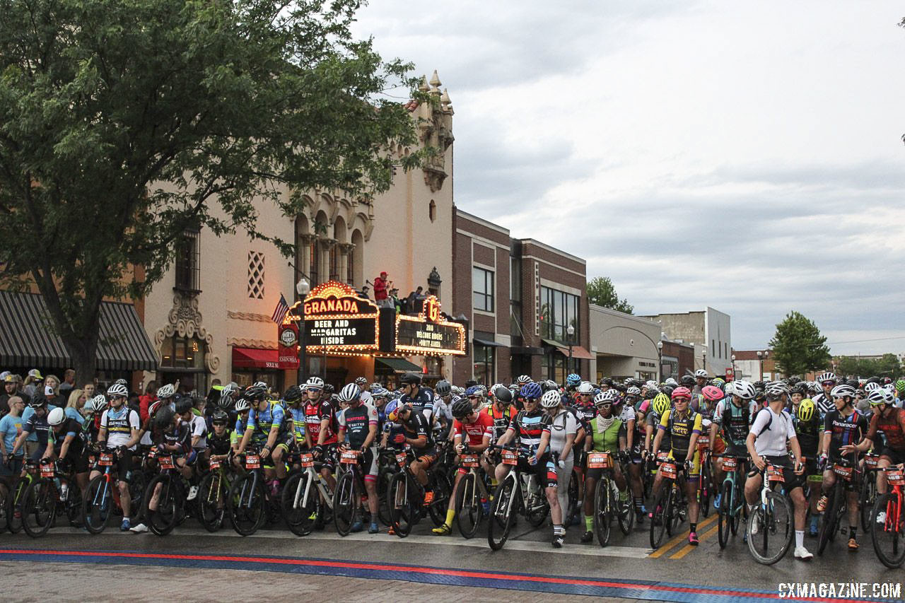 The start line in Emporia awaits. 2018 Dirty Kanza 200. © Z. Schuster / Cyclocross Magazine