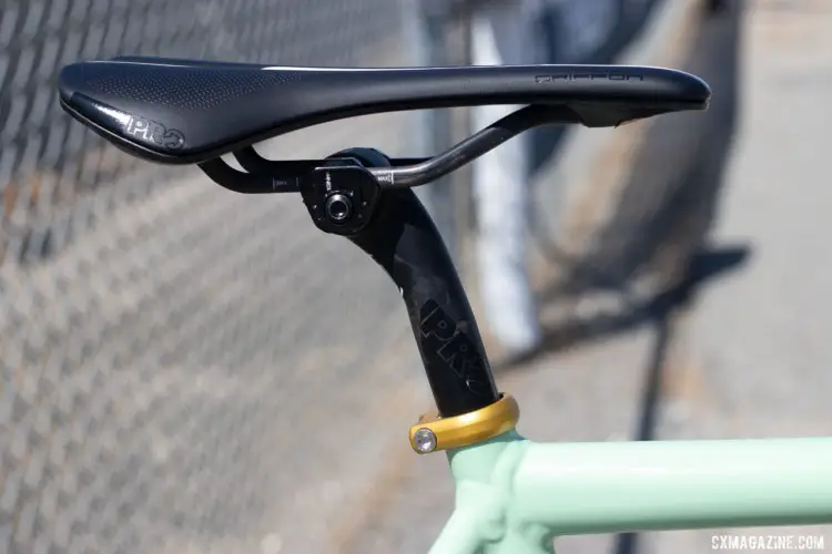 PRO produces saddles as well, Bradford chose a carbon railed Griffon. Aaron Bradford's Rock Lobster team cyclocross bike. 2019 Sea Otter Classic. © A. Yee / Cyclocross Magazine