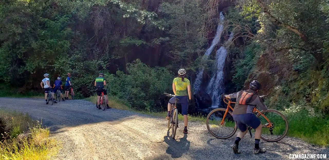 Scenic views had riders stopping along course to take photos and admire the beauty. 2019 Auburn Dirt Fondo gravel ride. © W. Hawkins / Cyclocross Magazine