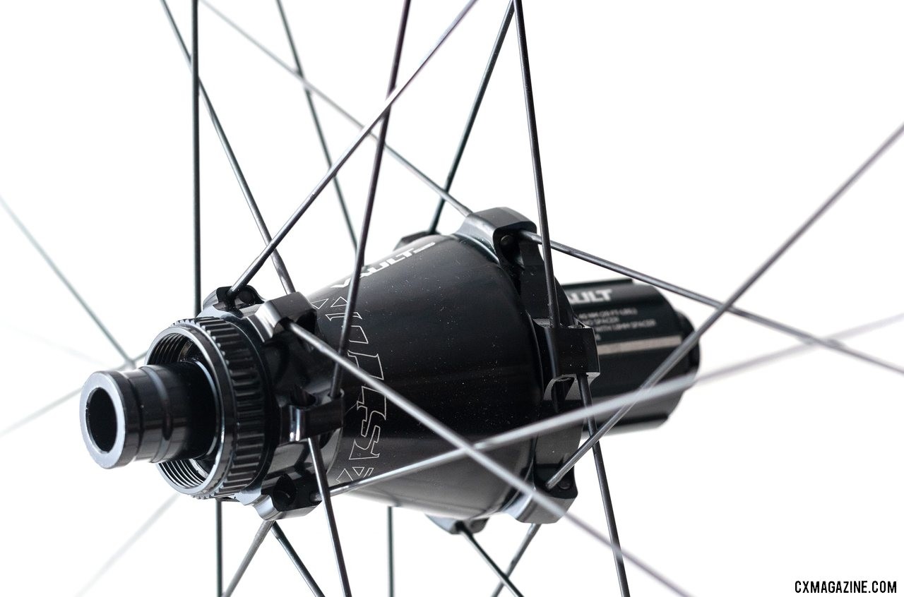 The Vault hub offers CenterLock rotor mounts and 6 degrees of engagement. Easton's new EA90AX tubeless disc brake wheels. © Cyclocross Magazine