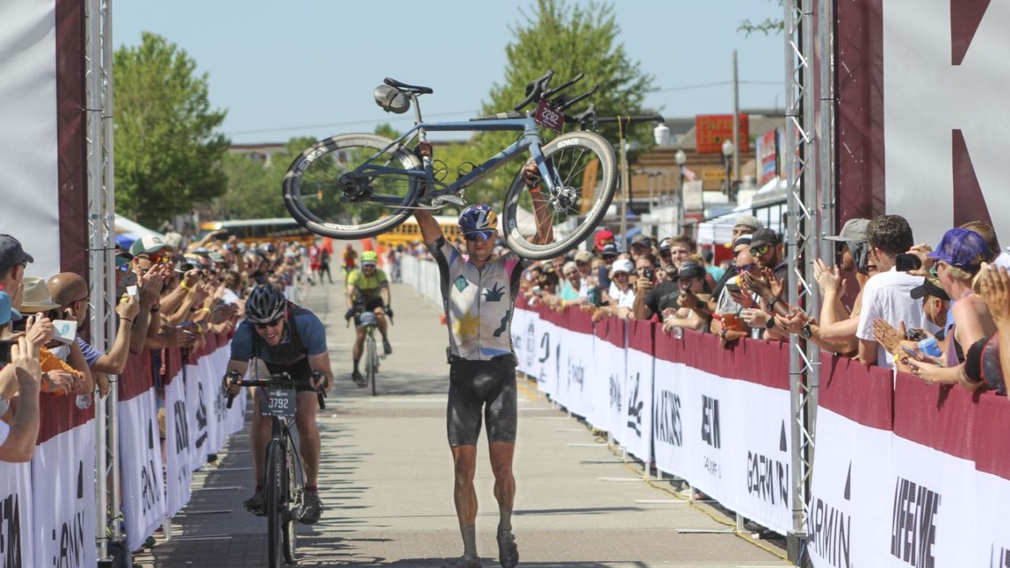 There was room for everyone at the finish. 2019 Men's Dirty Kanza 200 Gravel Race. © Z. Schuster / Cyclocross Magazine