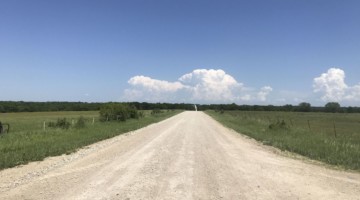 Beautiful roads awaited at this year's DK200. Mark Symns Rider Diary, 2019 Dirty Kanza 200. © M. Symns / Cyclocross Magazine