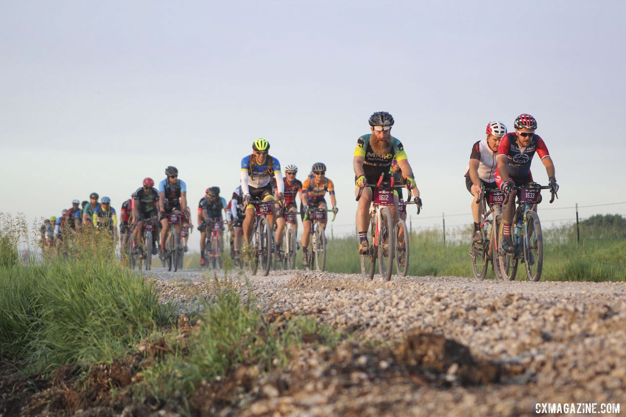 Large groups held strong before reaching E Kaw Reserve Road. 2019 Dirty Kanza 200 Gravel Race. © Z. Schuster / Cyclocross Magazine