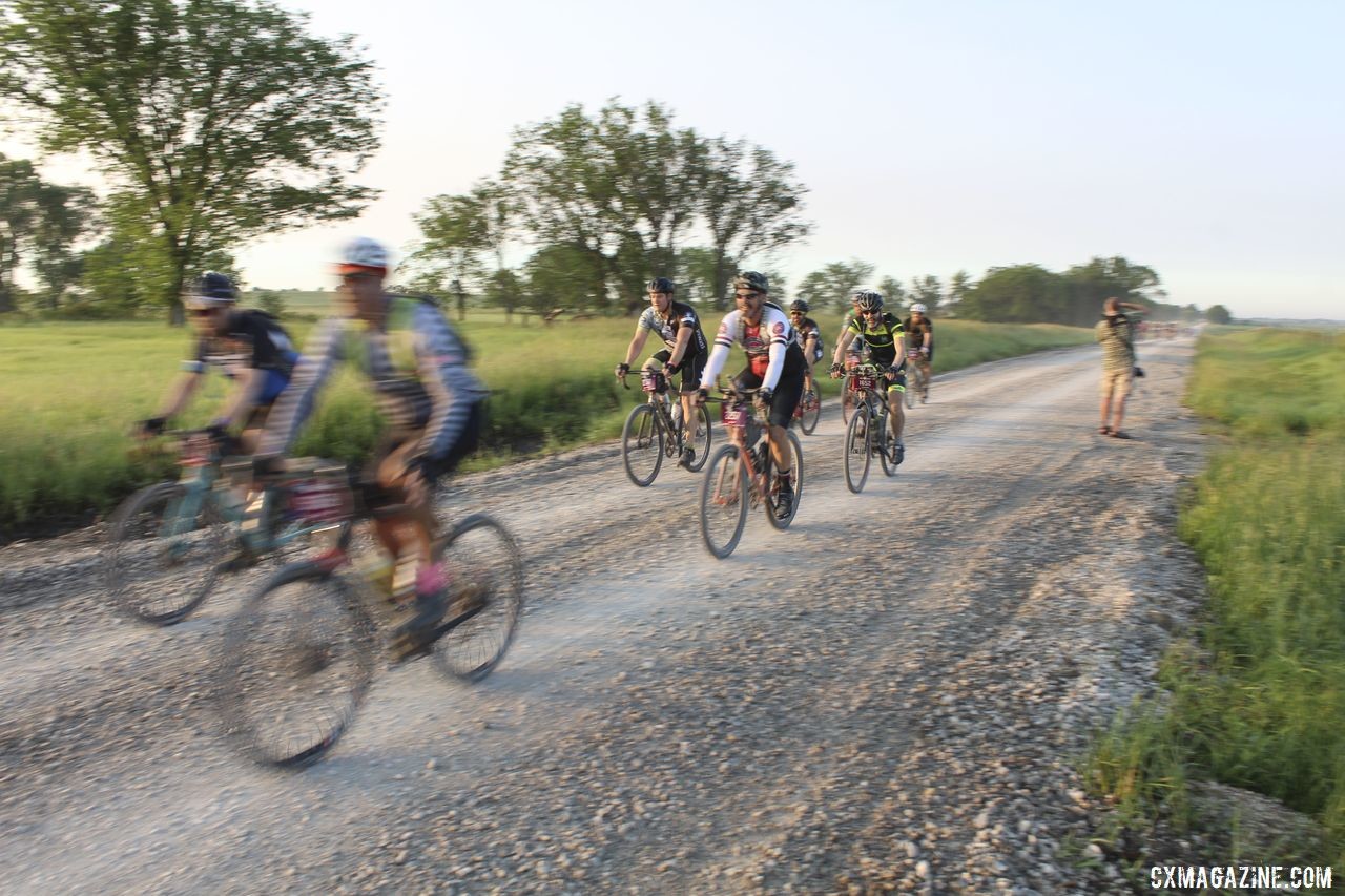 Speeds may vary. 2019 Dirty Kanza 200 Gravel Race. © Z. Schuster / Cyclocross Magazine