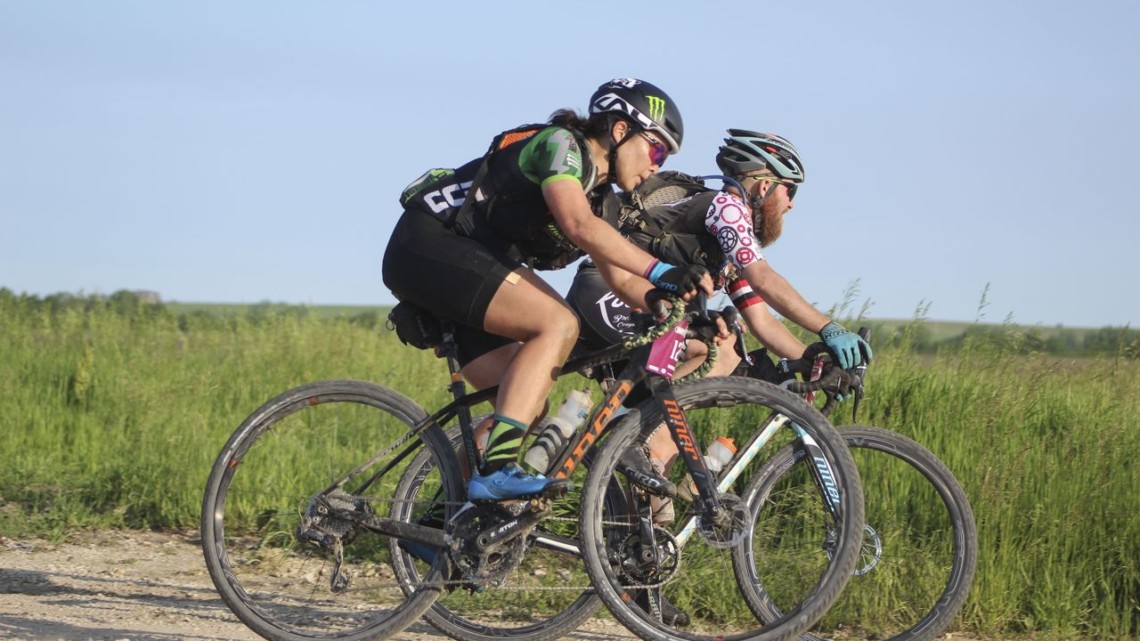 Amanda Nauman takes a corner. 2019 Dirty Kanza 200 Gravel Race. © Z. Schuster / Cyclocross Magazine