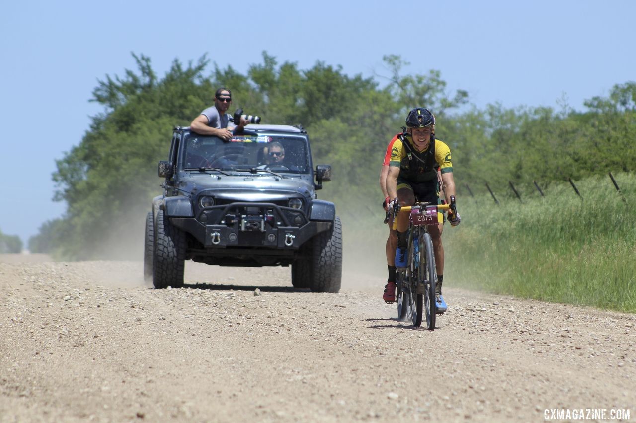 Lance Haidet and his flow are headed to the Crusher. 2019 Dirty Kanza 200 Gravel Race. © Z. Schuster / Cyclocross Magazine