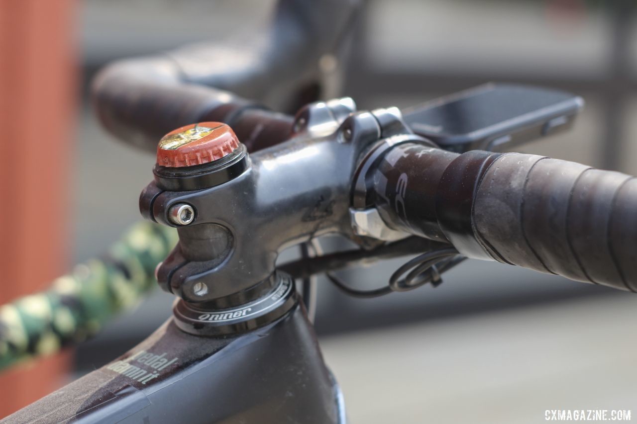 Nauman opted for the flared Easton EA70 AX handlebar and went with an Easton stem. Amanda Nauman's 2019 DK200 Niner RLT 9 RDO Gravel Bike. © Z. Schuster / Cyclocross Magazine