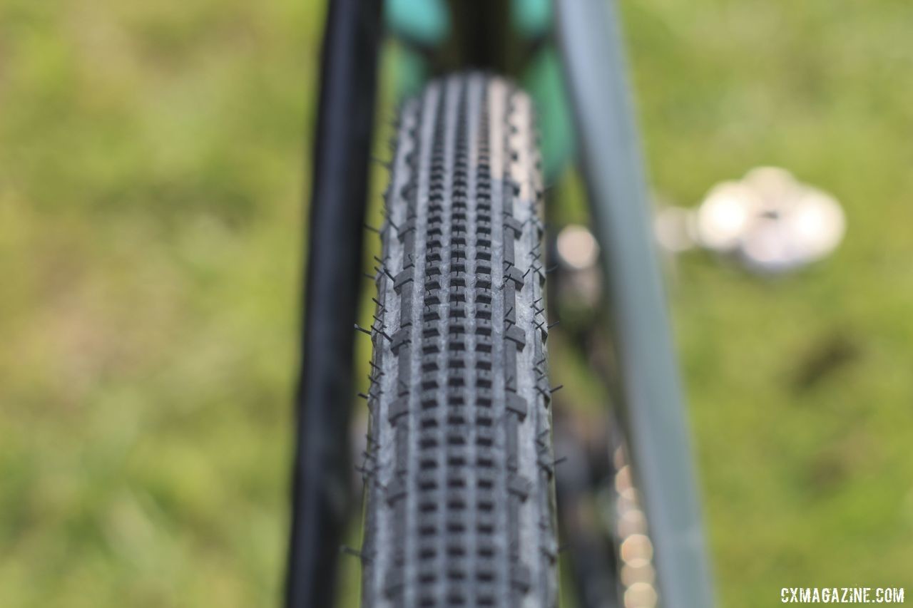 After making a call, De Crescenzo got 700c x 38mm Panaracer GravelKings with the + casing for DK. Lauren De Crescenzo's Cannondale SuperX Gravel Bike. © Z. Schuster / Cyclocross Magazine