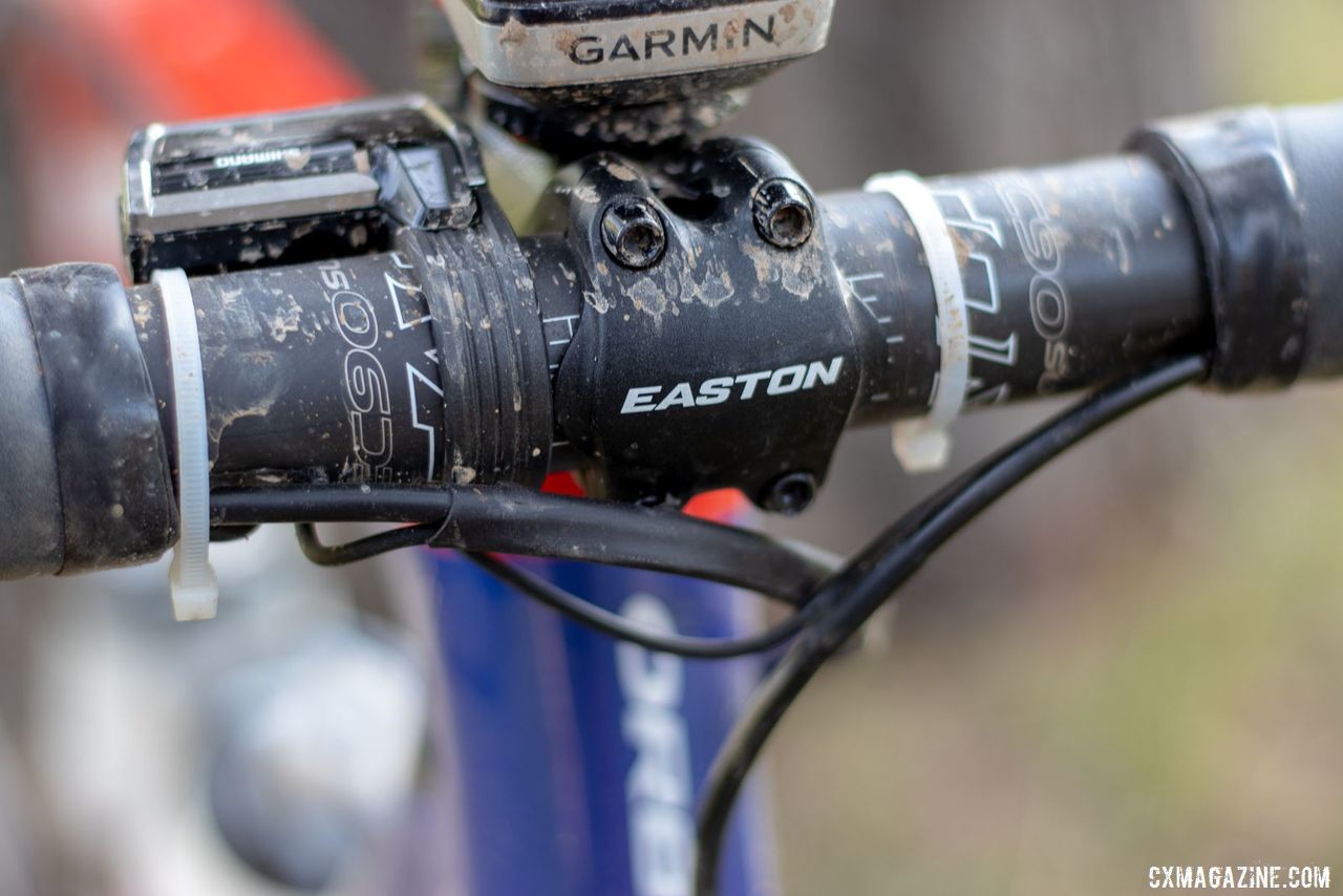 The Easton EC90SL cockpit is one of a few consistencies from last year. Katerina Nash's 2019 Lost and Found-winning gravel bike. © A. Yee / Cyclocross Magazine