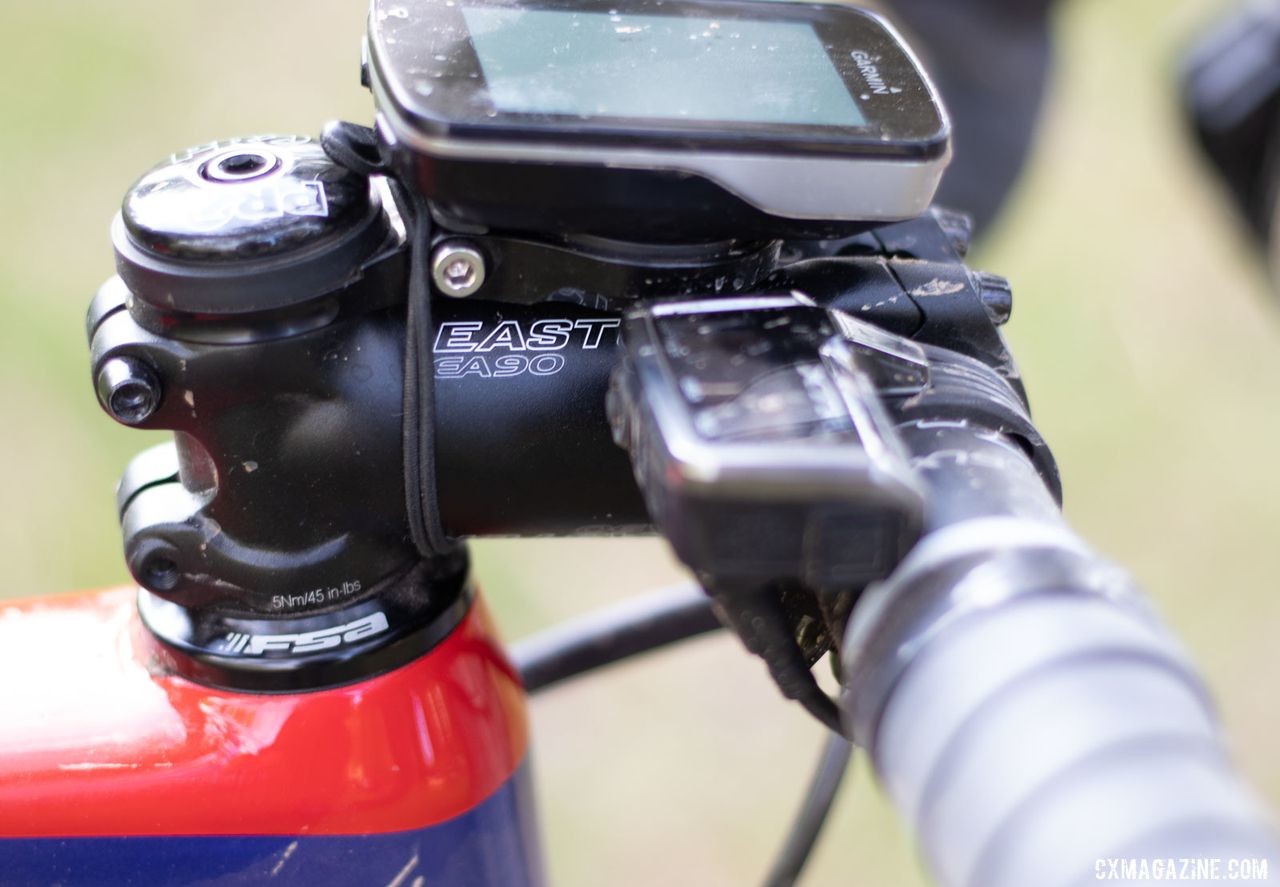 Nash mounted her Garmin with a spacer based quarter turn mount from K-Edge. Katerina Nash's 2019 Lost and Found-winning gravel bike. © A. Yee / Cyclocross Magazine