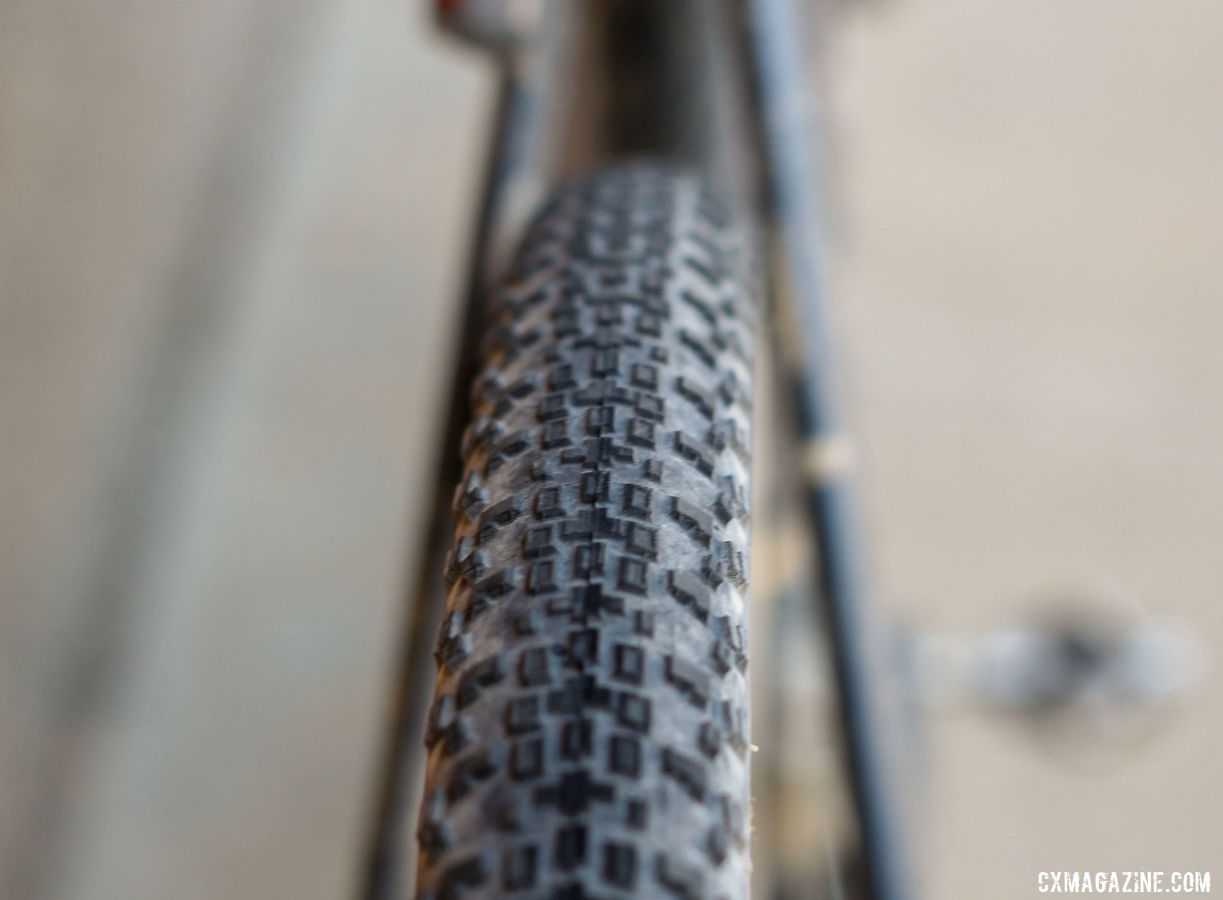 Max opted for 700c x 38mm Maxxis Ramblers on a rec from a friend. Sarah Max's 2019 DK200 Argonaut GR2 Gravel Bike. © Z. Schuster / Cyclocross Magazine