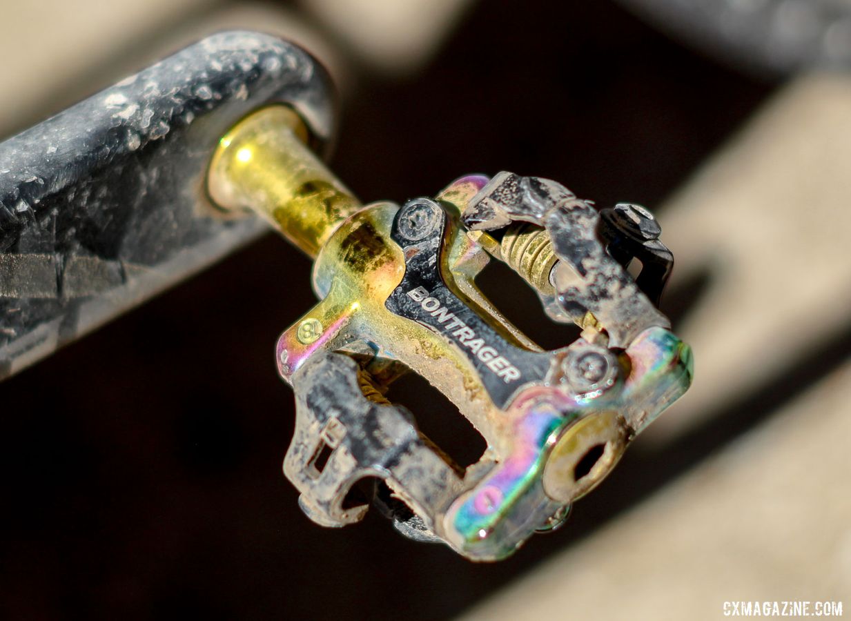 Stetina used SPD-compatible Bontrager Comp MTB Pedals. Peter Stetina's Trek Checkpoint gravel bike. © Z. Schuster / Cyclocross Magazine