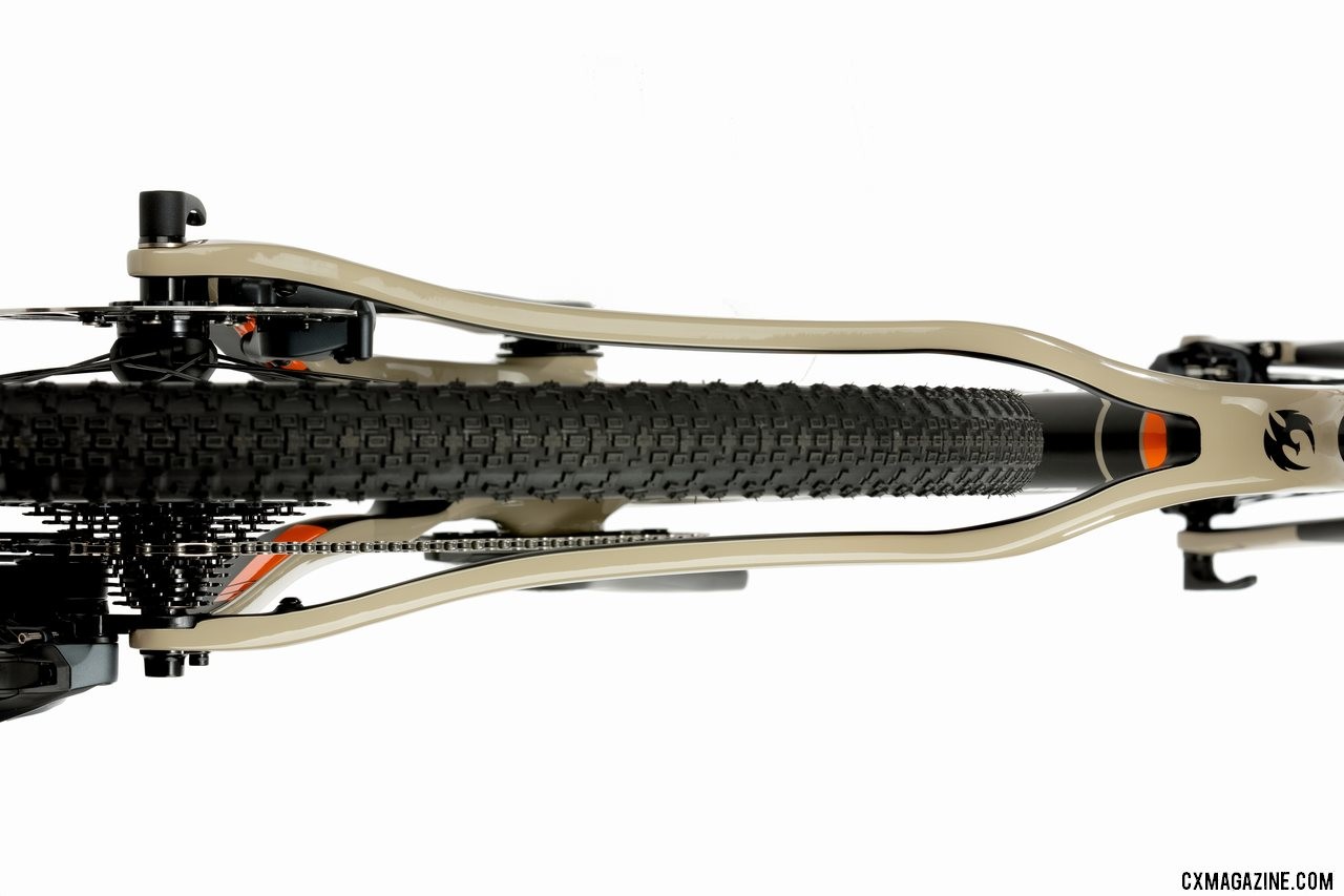 Pivot's all-new versatile Vault cyclocross/gravel bike fits up to 700x47mm tires.
