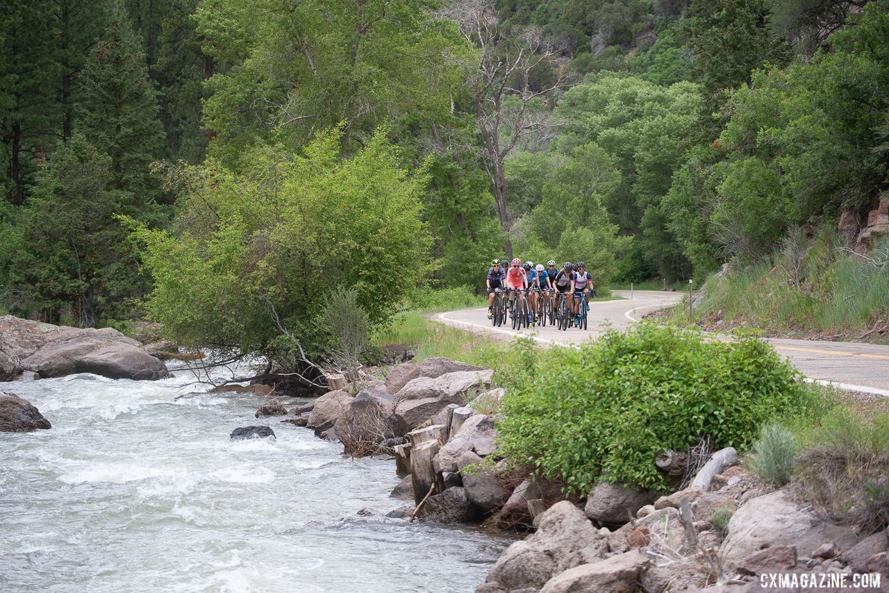 The Women's peloton makes its way toward the first dirt climb. 2019 Crusher in the Tushar Gravel Race. © Cathy Fegan-Kim / Cottonsox Photo