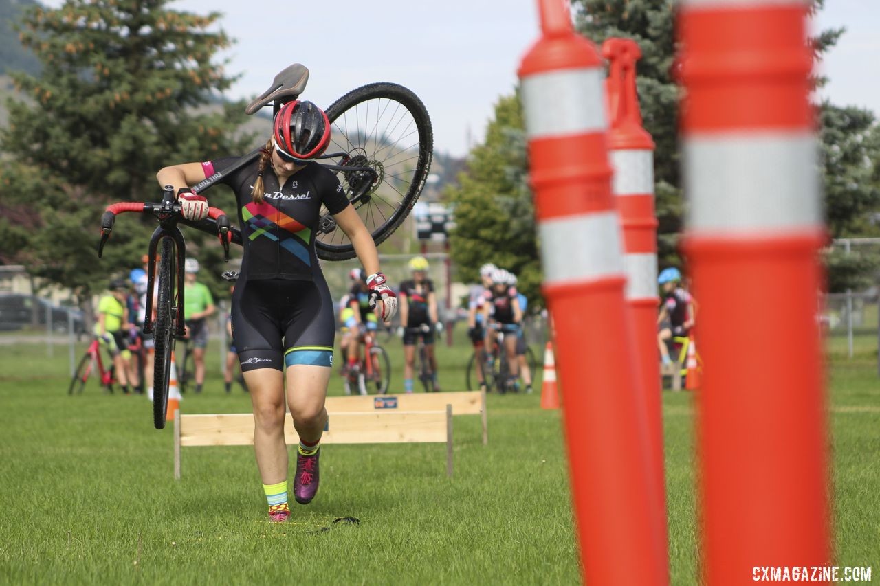 Callah Robinson navigates the Wednesday relay course. 2019 Women's MontanaCrossCamp. © Z. Schuster / Cyclocross Magazine