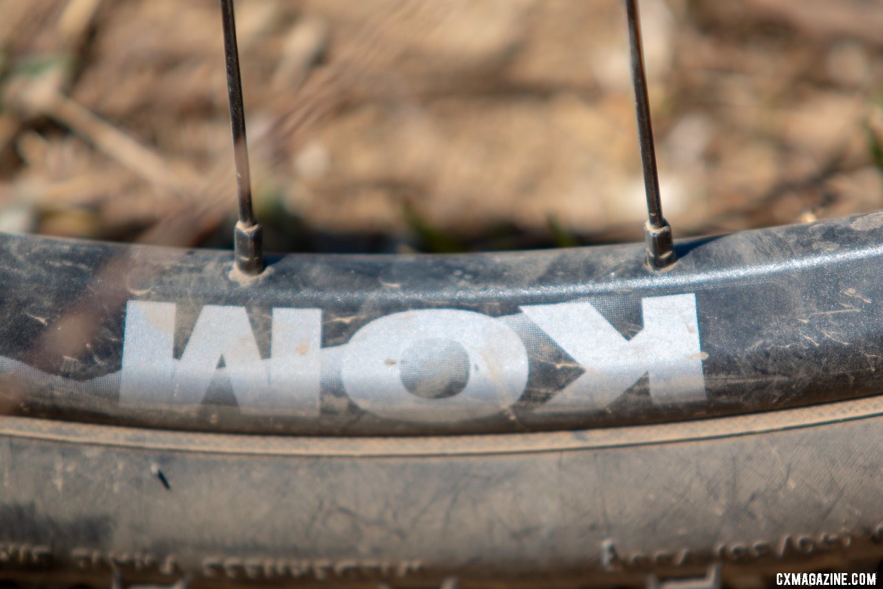 A WTB alloy KOM rim and WTB Nano 40mm tire helped Kell McKenzie roll to a 2019 Tracklocross Nationals win. © A. Yee / Cyclocross Magazine