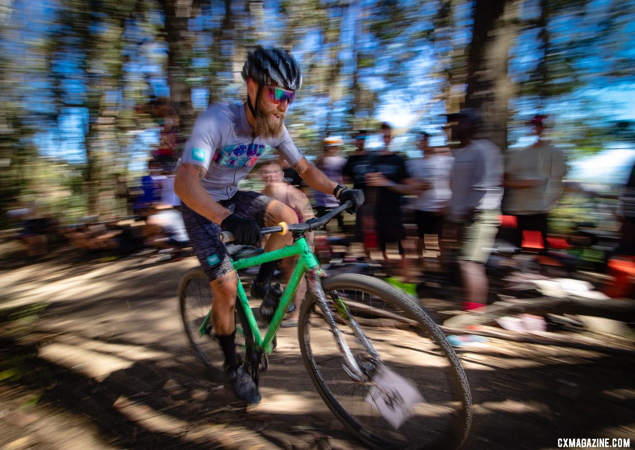 Kell Mckenzie lapped all but one racer on his way to win the 2019 Tracklocross Nationals. © A. Yee / Cyclocross Magazine