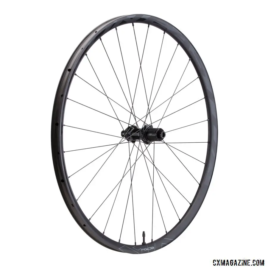 The EC70 AX wheelset is a bit heavier than the EC90 AX and comes with X5 hubs. © Easton Cycling