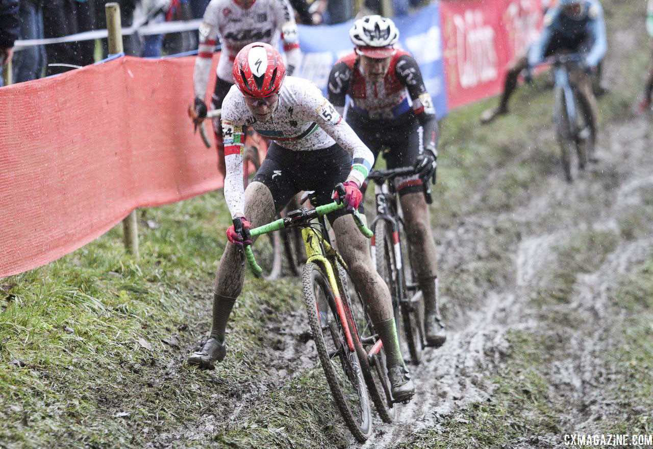 Rochette found a bumpy road in Europe last season. 2018 World Cup Namur. © B. Hazen / Cyclocross Magazine