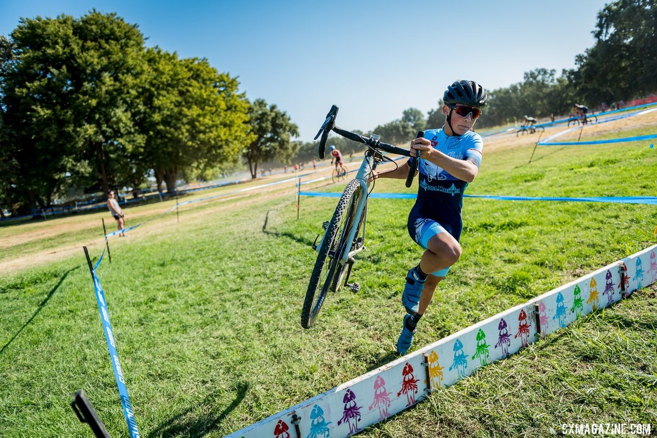 Sean Strachan was one of the many strong up and coming racers at the event. 2019 West Coast Cyclocross Points Prestige. © Jeff Vander Stucken