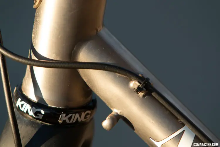 Our test bike featured externally-routed cables and hoses, but internal routing is an upgrade option. Merlin Sandstone titanium gravel bike. © Cyclocross Magazine