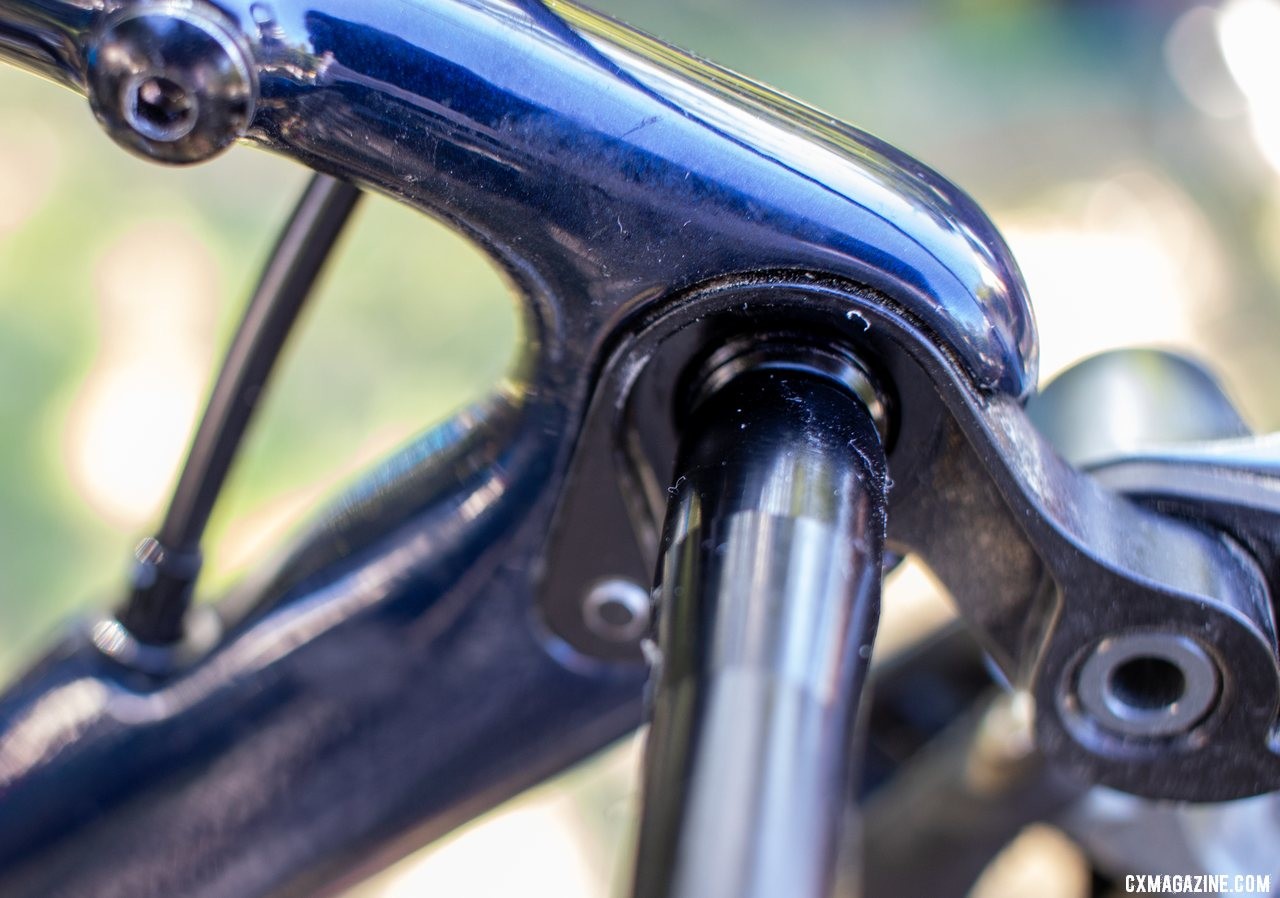 A floating rear derailleur hanger makes for easy thru axle threading. Noble Bikes carbon GX5 gravel bike. © A. Yee / Cyclocross Magazine