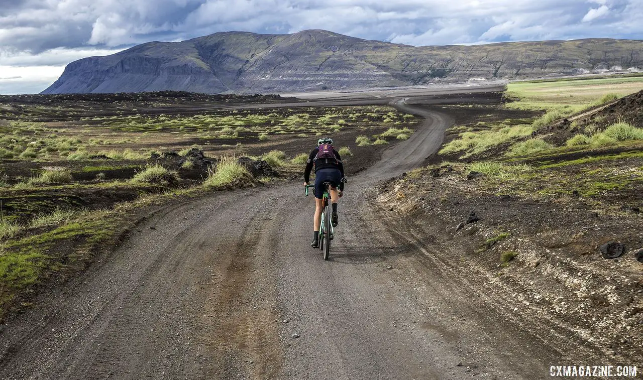 Mountains accompanied solo riders on their journies. The Rift Gravel Race 2019, Iceland. © Snorri Thor / Lauf