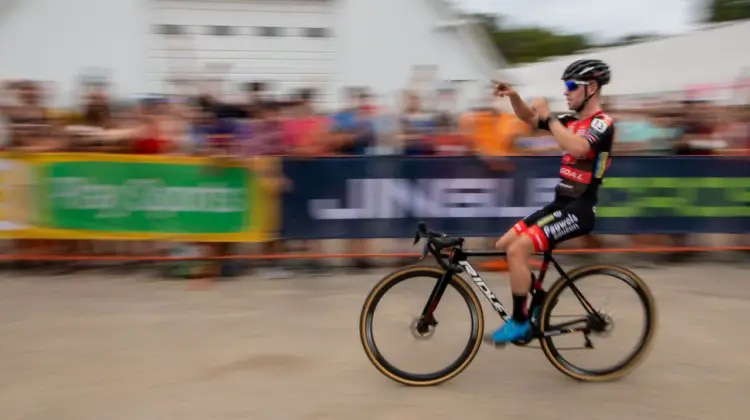 Eli Iserbyt wins the 2019 Jingle Cross UCI Cyclocross World Cup. © A. Yee / Cyclocross Magazine