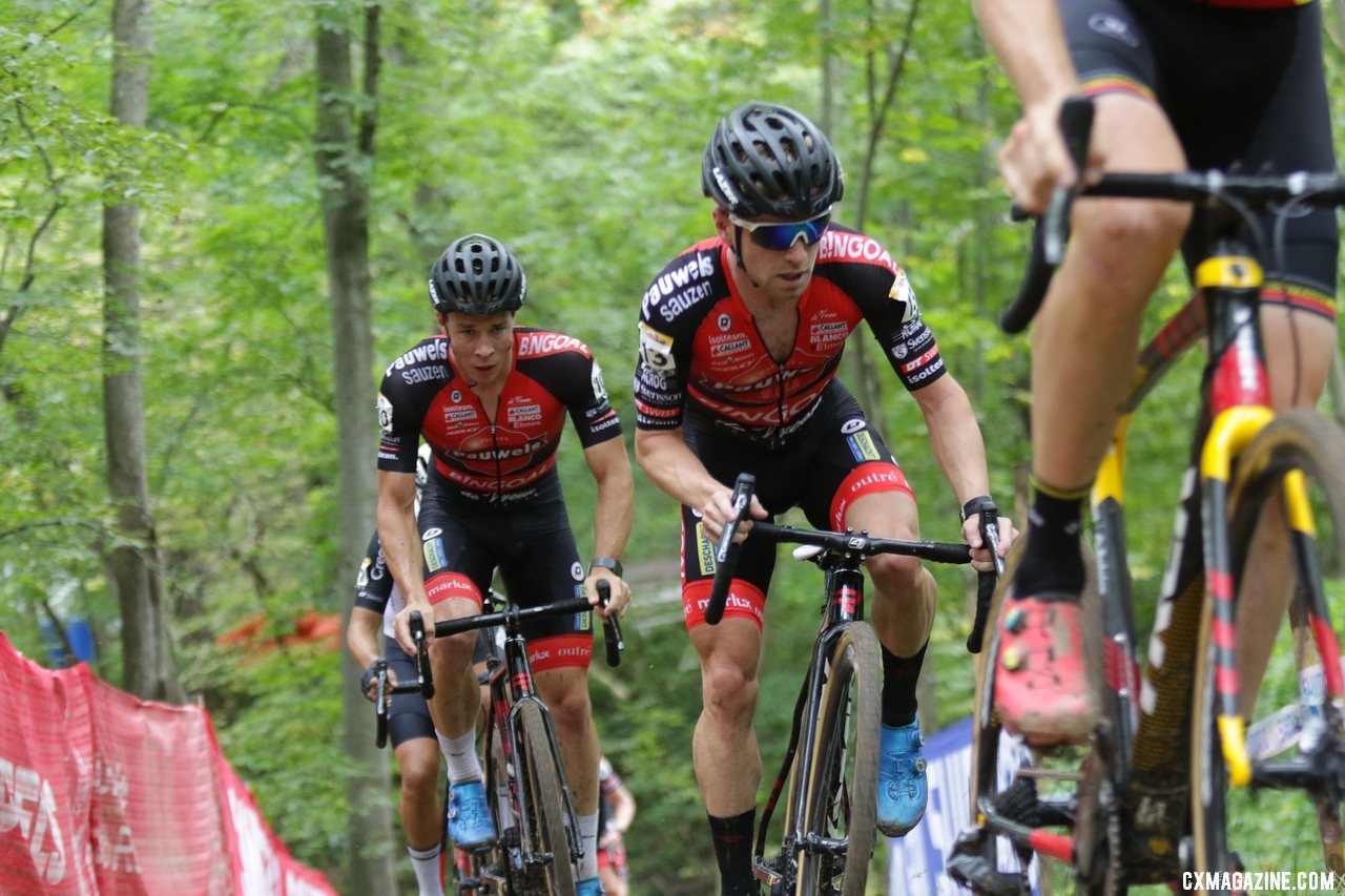 Eli Iserbyt was patient early. 2019 Jingle Cross World Cup, Elite Men. © D. Mable / Cyclocross Magazine