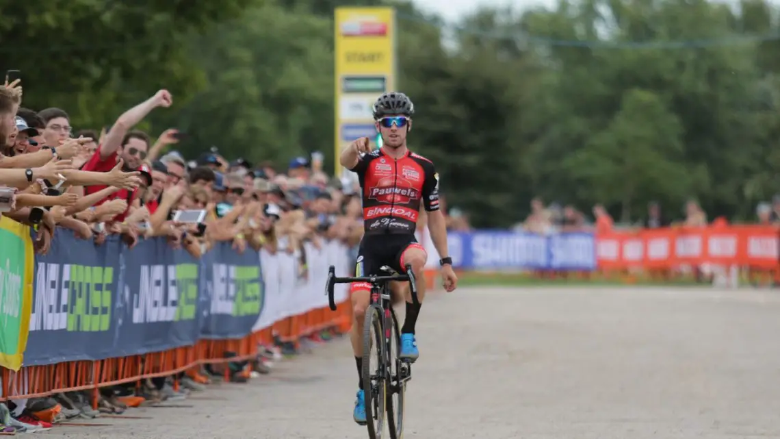 Eli Iserbyt starts the World Cup with a win. 2019 Jingle Cross World Cup, Elite Men. © D. Mable / Cyclocross Magazine