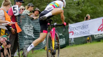 Rochette ran up her ski hill at home, and used the training to her advantage at the 2019 Jingle Cross World Cup, Elite Women. © D. Mable / Cyclocross Magazine