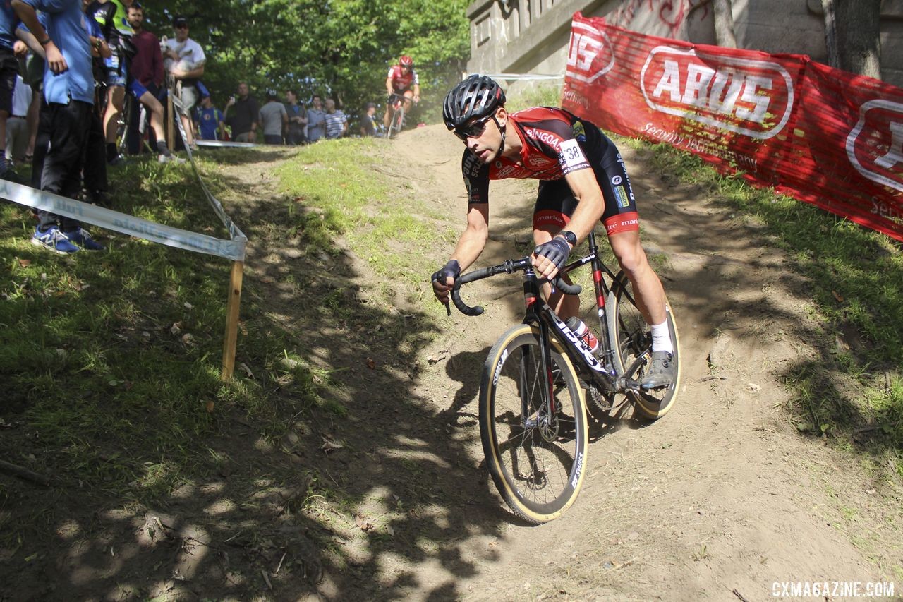 Dieter Sweeck battled to a second-place finish. 2019 Rochester Cyclocross Day 1. © Z. Schuster / Cyclocross Magazine