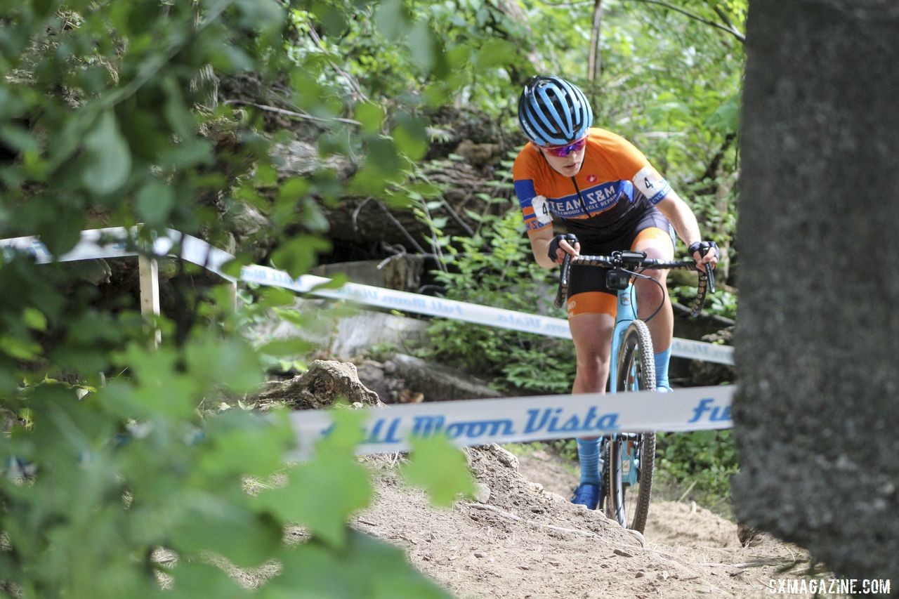 Clara Honsinger uses some english through Double Trouble. 2019 Rochester Cyclocross Day 2. © Z. Schuster / Cyclocross Magazine