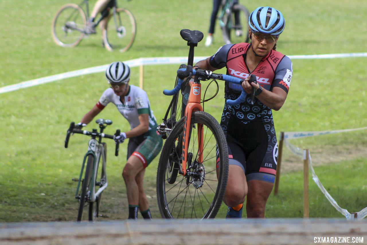Fahringer's bike and kit are pretty matchy-matchy again this year. 2019 Rochester Cyclocross Day 2. © Z. Schuster / Cyclocross Magazine