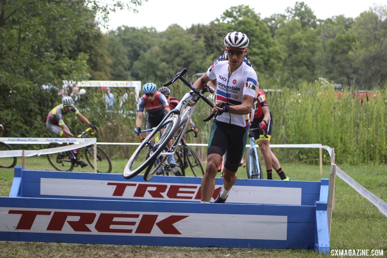 Curtis White leads the leaders into the barriers in Lap 1. 2019 Rochester Cyclocross Day 2. © Z. Schuster / Cyclocross Magazine